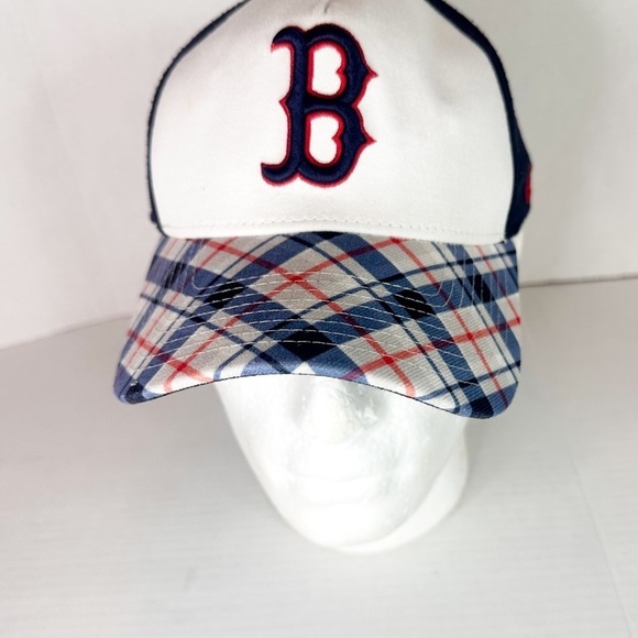 EUC MLB Boston Red Sox New Era Small Medium Fitted Hat - Picture 2 of 9